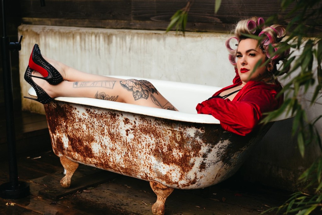 boudoir photoshoot in portland oregon