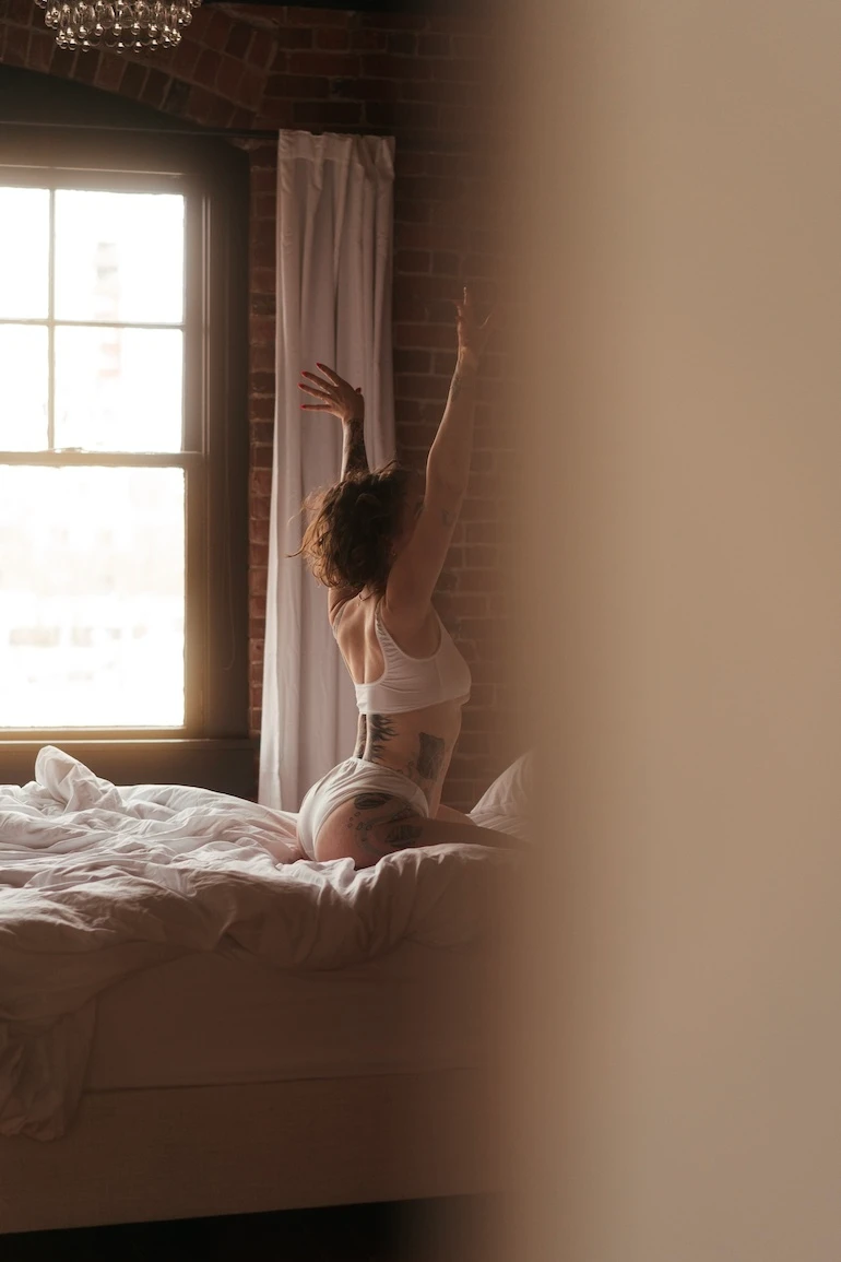 woman posing in lingerie, luxury boudoir photography