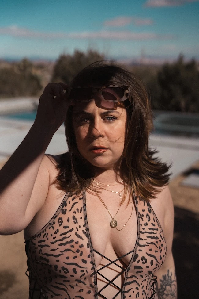 boudoir photography in portland oregon with boudoir photographer